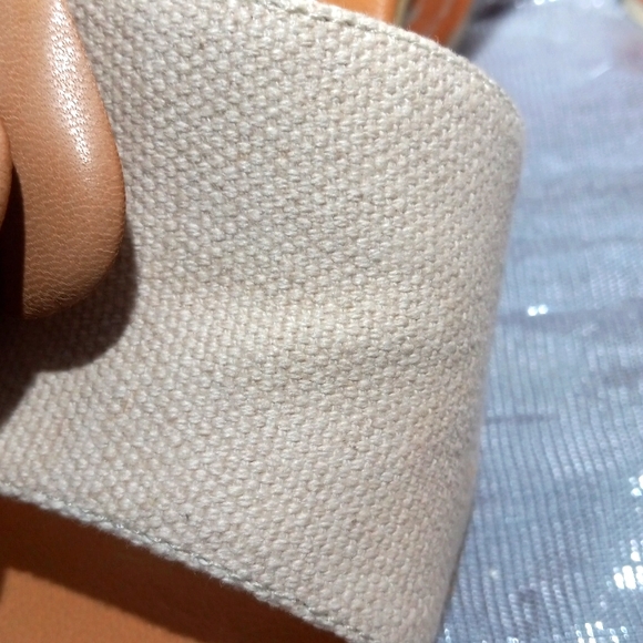 ENZO ANGIOLINI FLOWER SANDALS 👡 - Picture 5 of 6